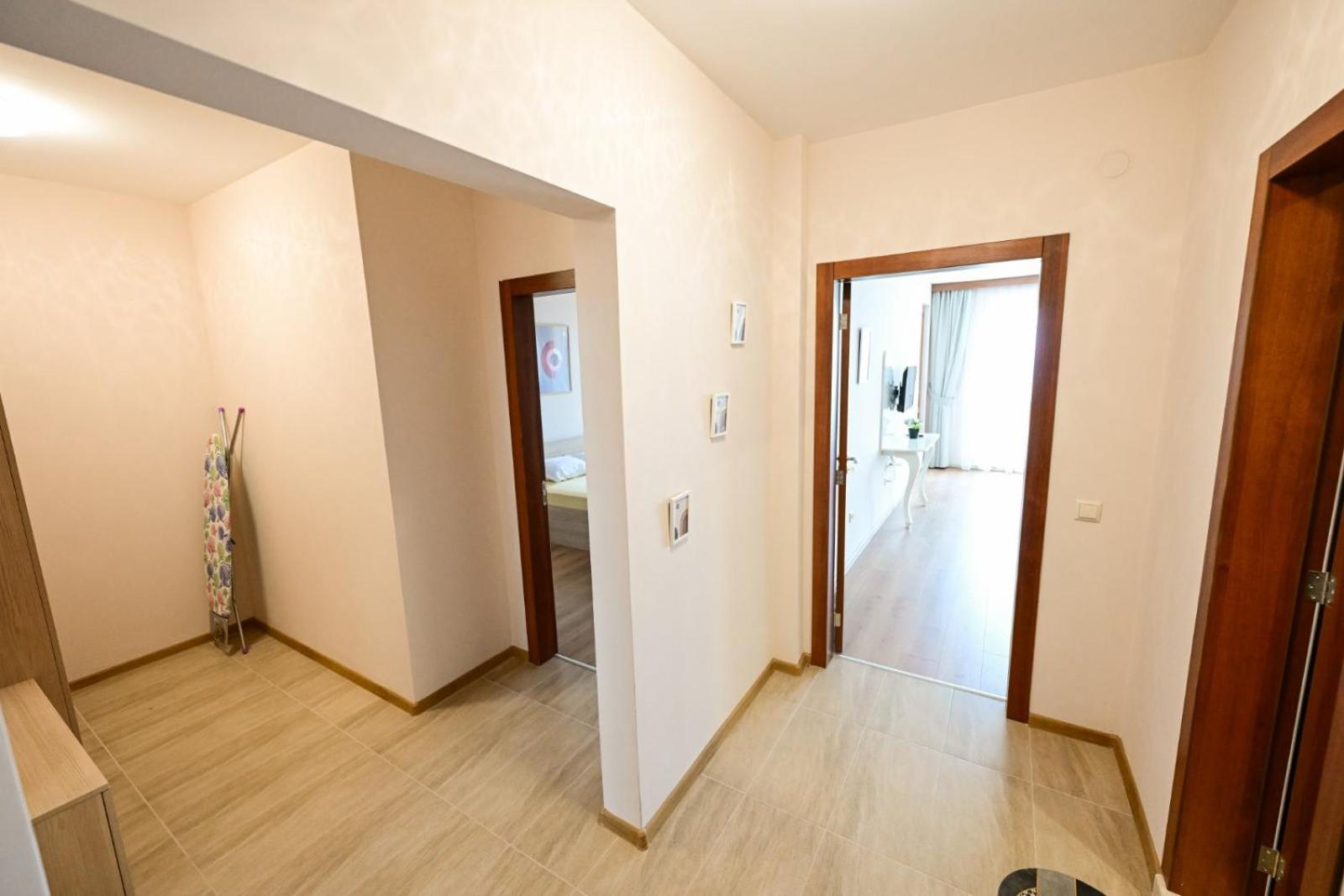 Kristin Palace Obzor Exterior foto